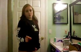 دختران نوجوان قرار داده و فیلم سکسی سینه بزرگ در آشپزخانه
